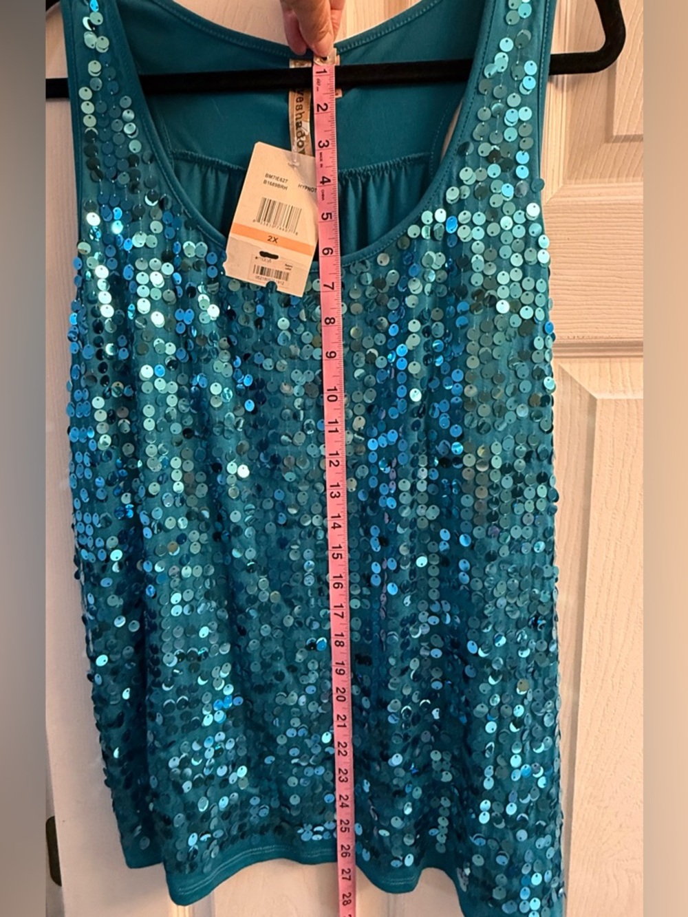 Eyeshadow Turquoise Sequin Tank Top - Picture 3 of 6
